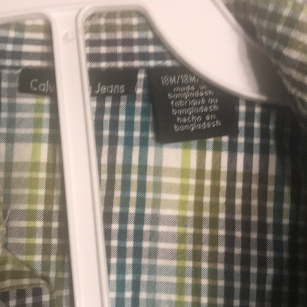 Plaid button down. - Picture 3 of 4